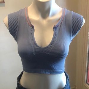 Urban Outfitters Cropped Tee - XS/S